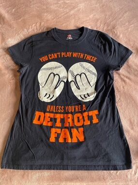 Detroit Tigers Fan Baseball Humor Graphic Tee